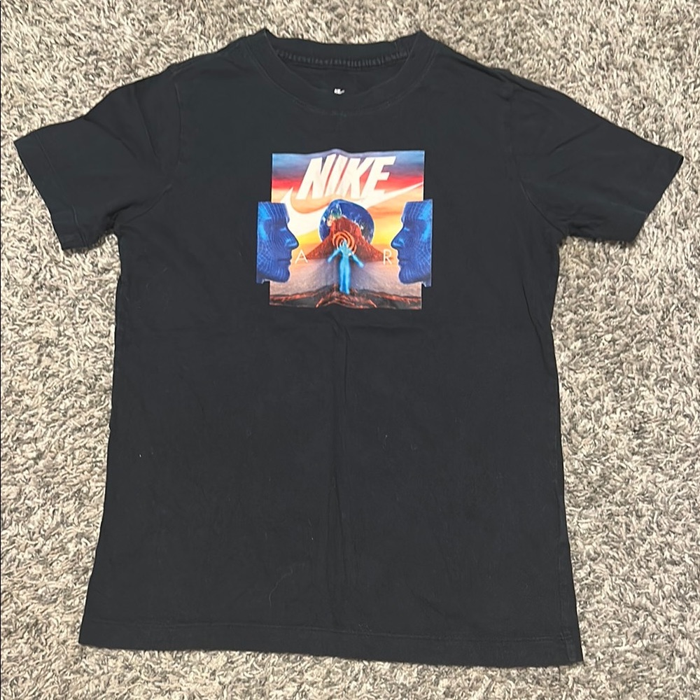 Nike Black Short Sleeve Graphic Tee